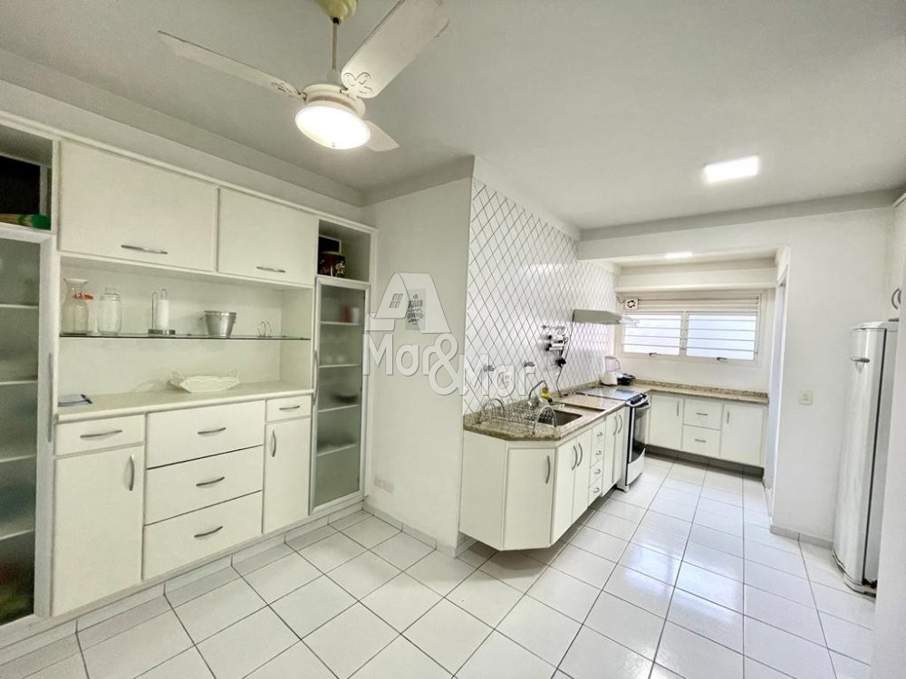 Apartamento à venda com 3 quartos, 168m² - Foto 23