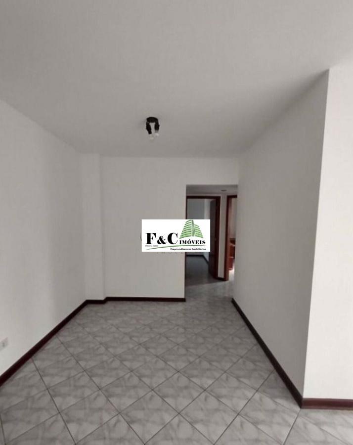 Apartamento à venda com 3 quartos, 86m² - Foto 11