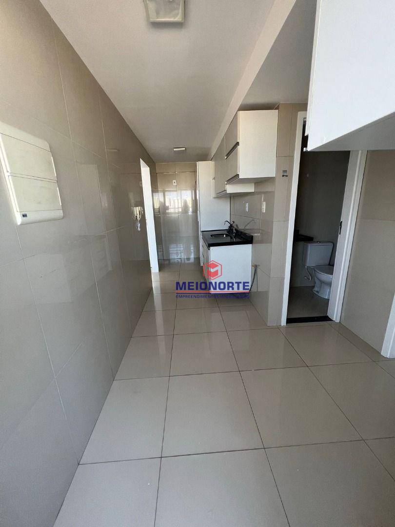 Apartamento à venda com 3 quartos, 97m² - Foto 11