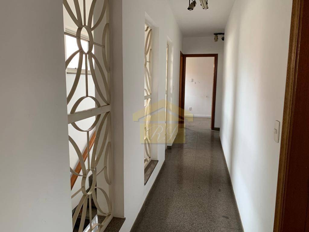 Casa à venda e aluguel com 3 quartos, 480m² - Foto 18