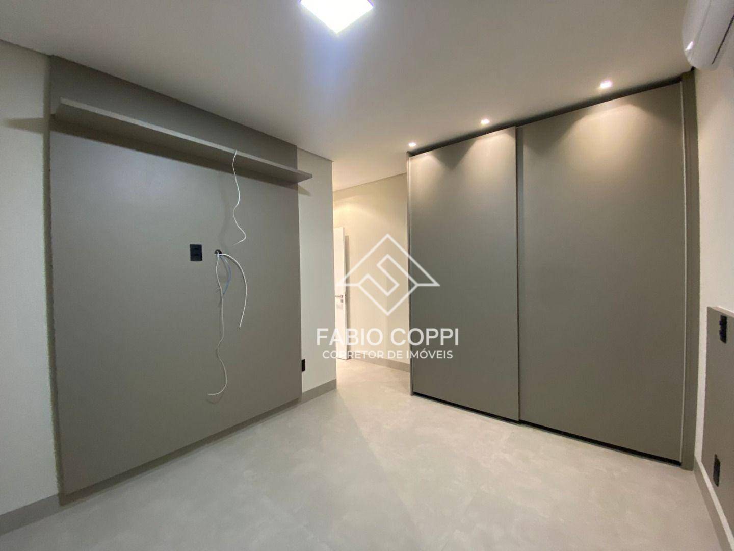 Casa de Condomínio à venda com 4 quartos, 220m² - Foto 23