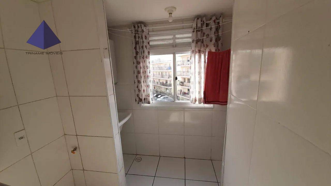 Apartamento à venda com 2 quartos, 62m² - Foto 13