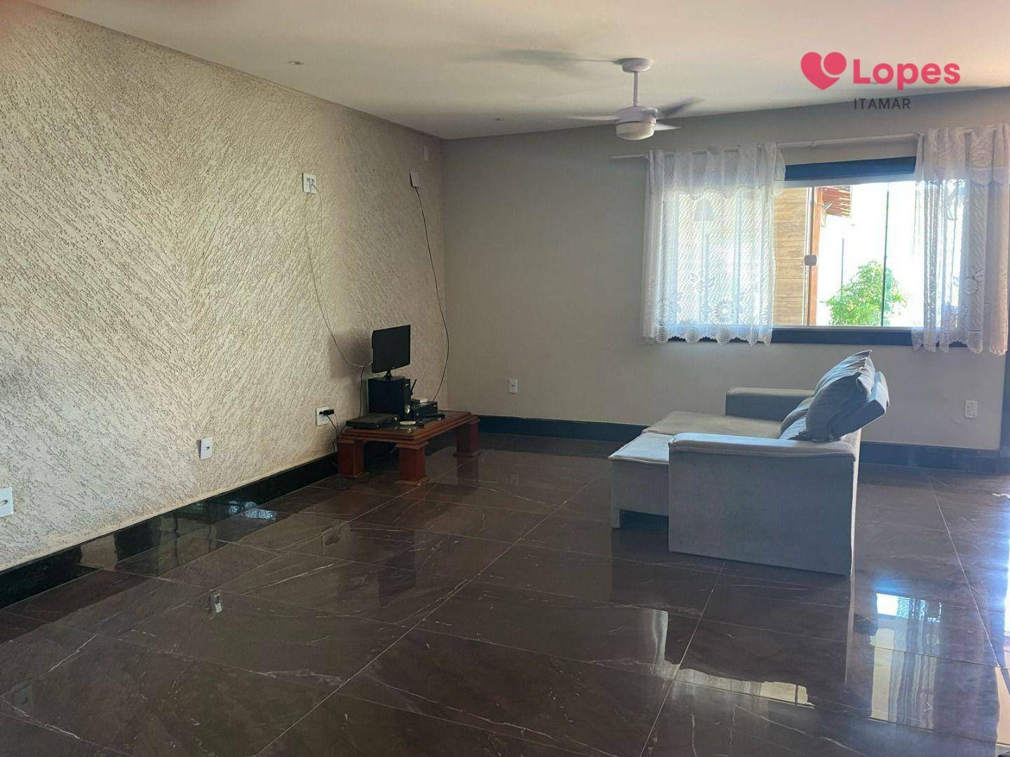 Casa à venda com 3 quartos, 180m² - Foto 9