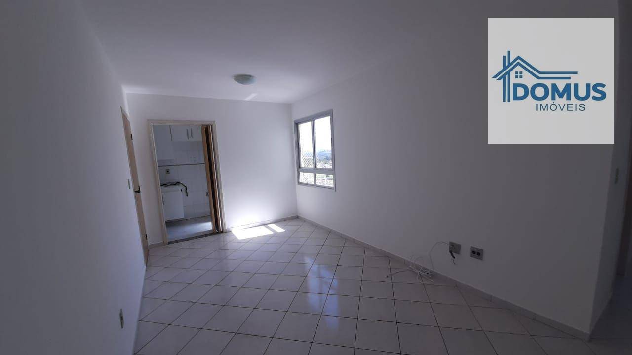 Apartamento para alugar com 2 quartos, 50m² - Foto 4