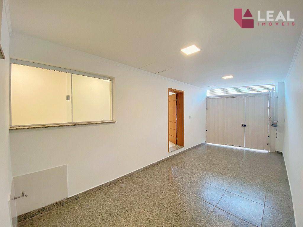 Casa para alugar com 2 quartos, 90m² - Foto 3