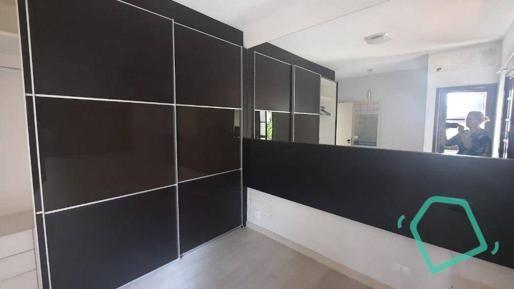 Casa de Condomínio à venda com 3 quartos, 250m² - Foto 35