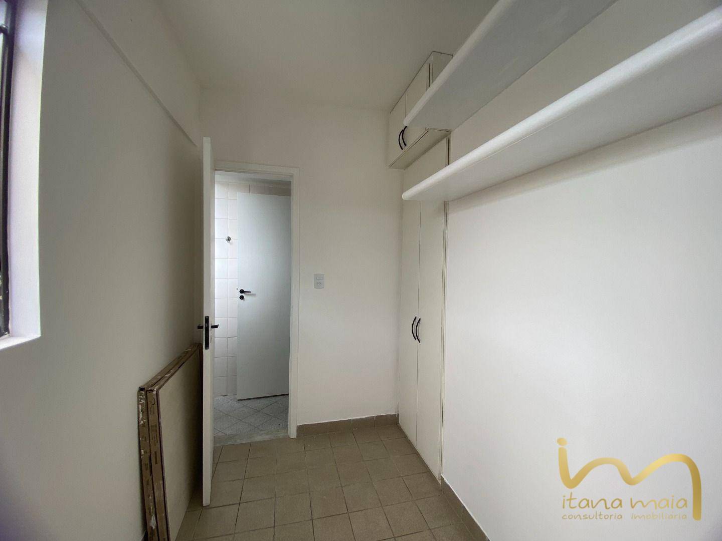 Apartamento à venda com 3 quartos, 94m² - Foto 19