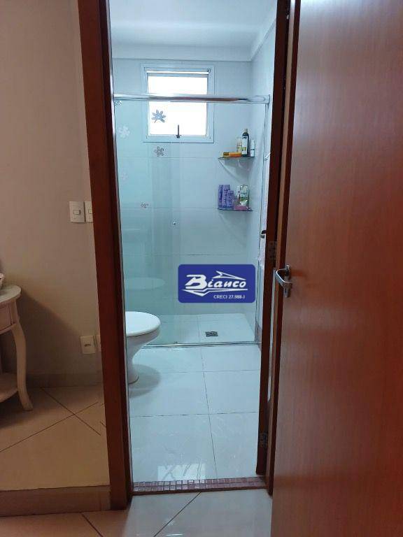 Apartamento à venda com 4 quartos, 126m² - Foto 28