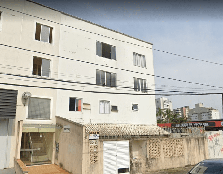 Apartamento à venda com 3 quartos, 122m² - Foto 1