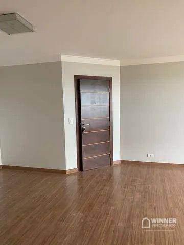 Apartamento à venda com 3 quartos, 124m² - Foto 2