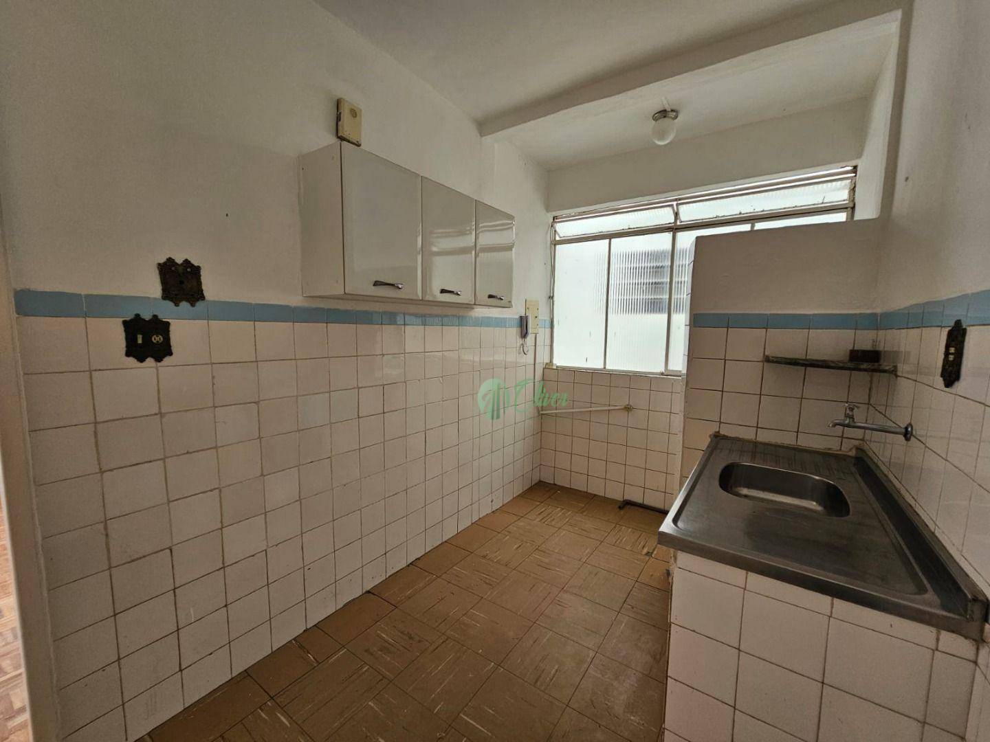 Apartamento à venda com 1 quarto, 42m² - Foto 7