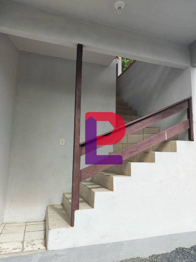Casa à venda com 4 quartos, 160m² - Foto 18