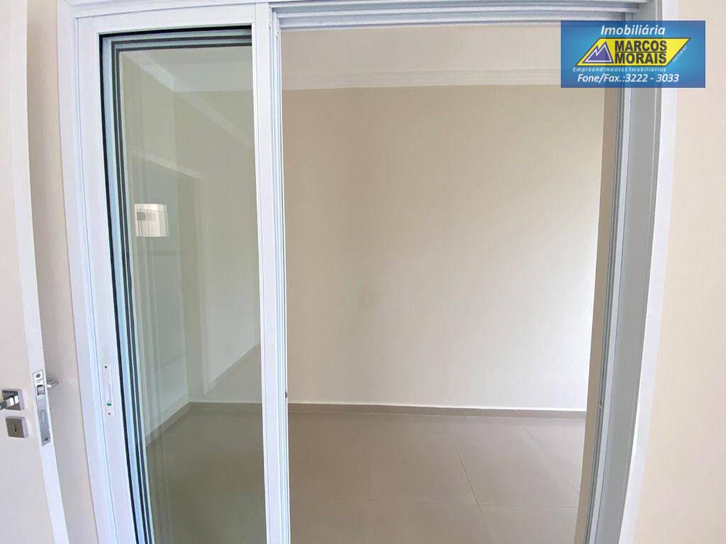 Casa de Condomínio à venda com 3 quartos, 160m² - Foto 17