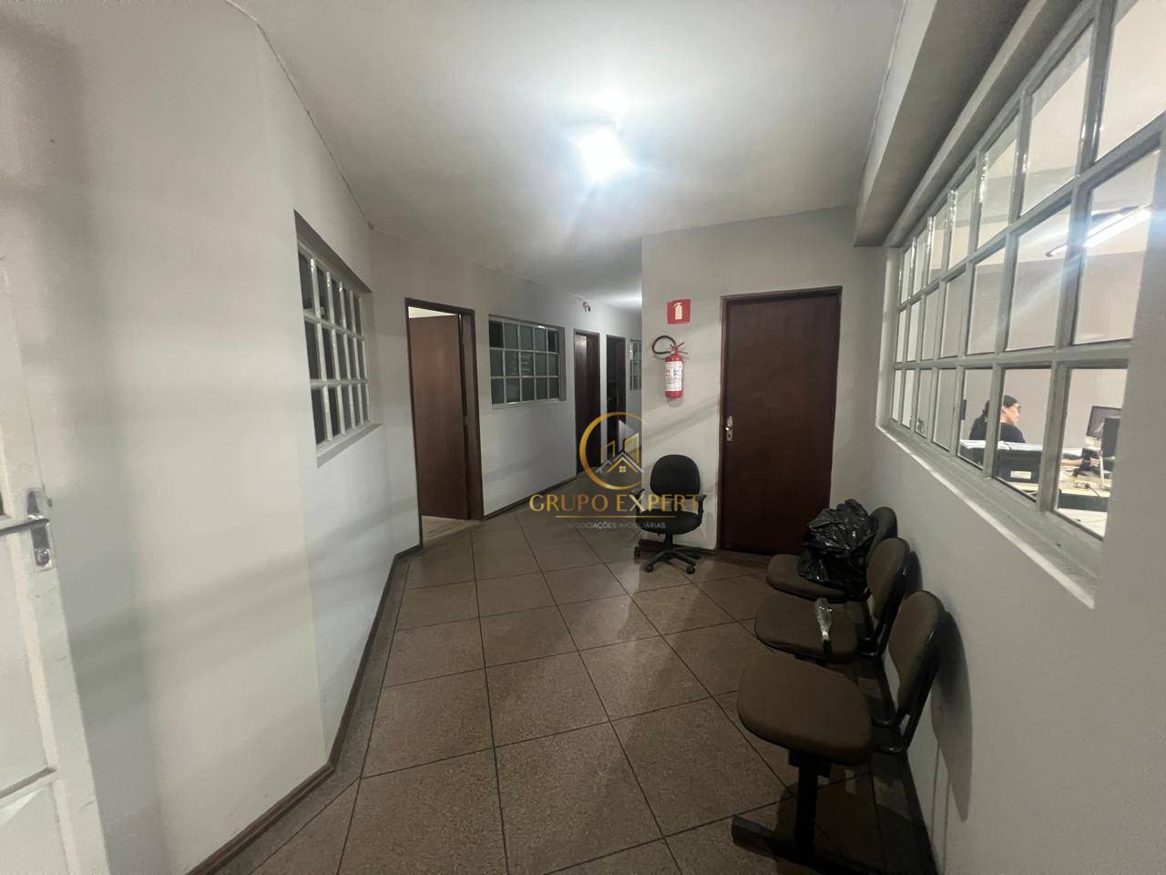 Prédio Inteiro para alugar, 600m² - Foto 10