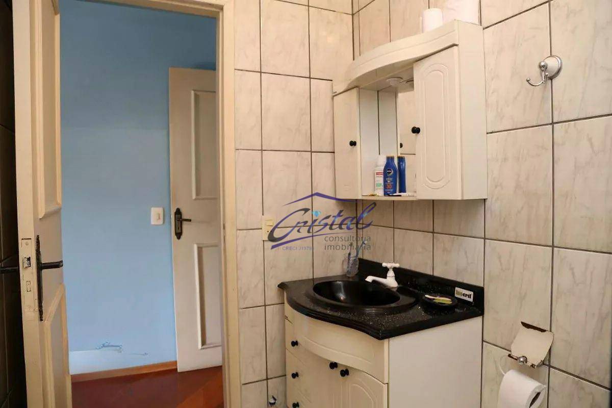 Casa à venda com 3 quartos, 180m² - Foto 19