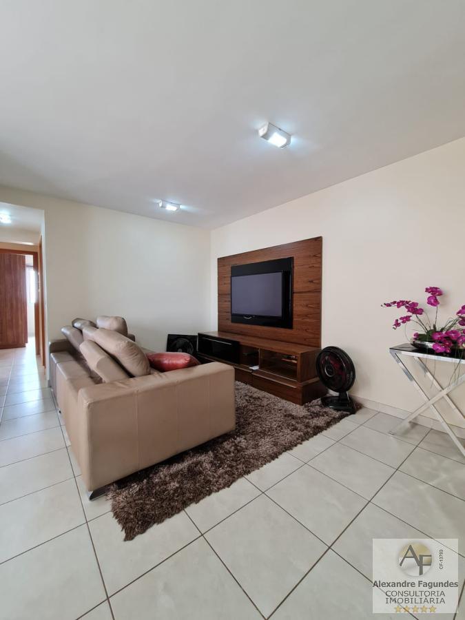 Apartamento à venda com 3 quartos, 97m² - Foto 7