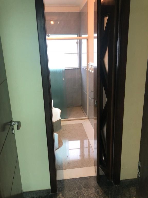 Sobrado à venda com 4 quartos, 534m² - Foto 35