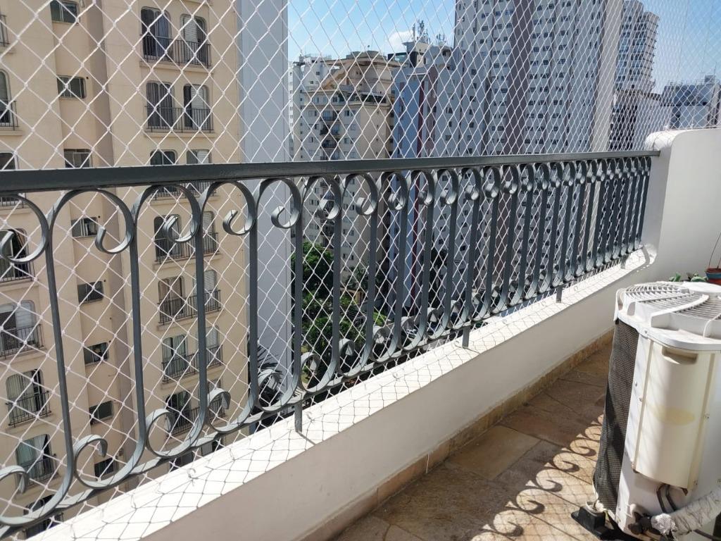 Apartamento à venda com 3 quartos, 135m² - Foto 11