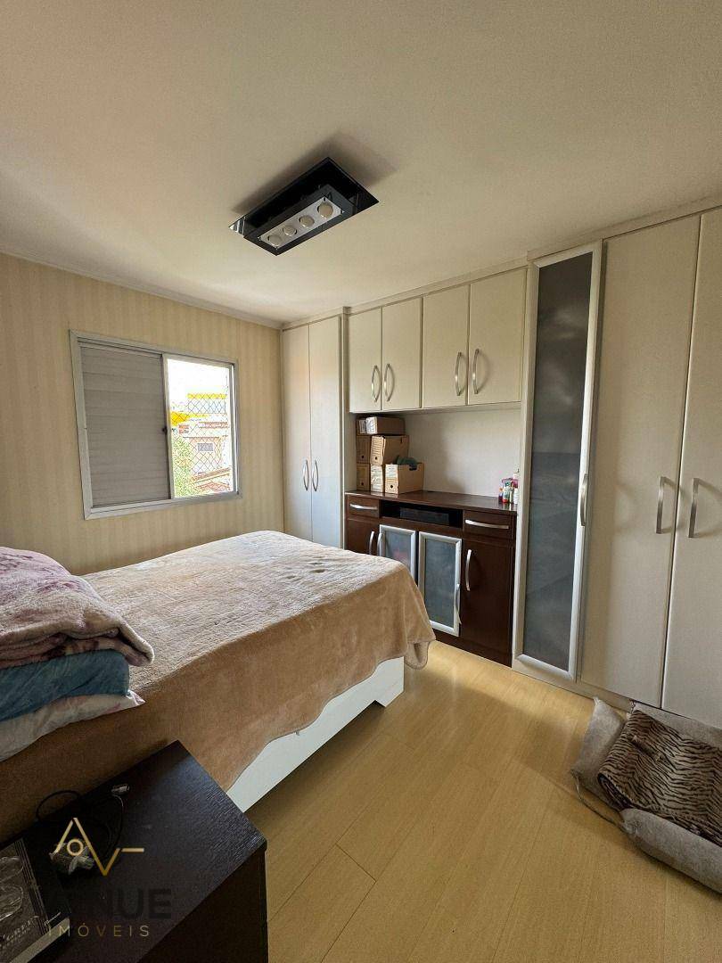 Apartamento à venda com 2 quartos, 63m² - Foto 11