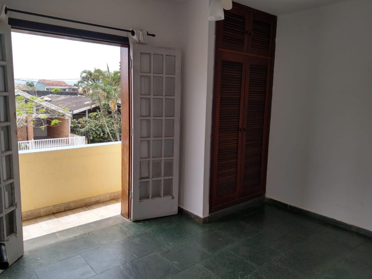 Casa à venda com 5 quartos, 300m² - Foto 11