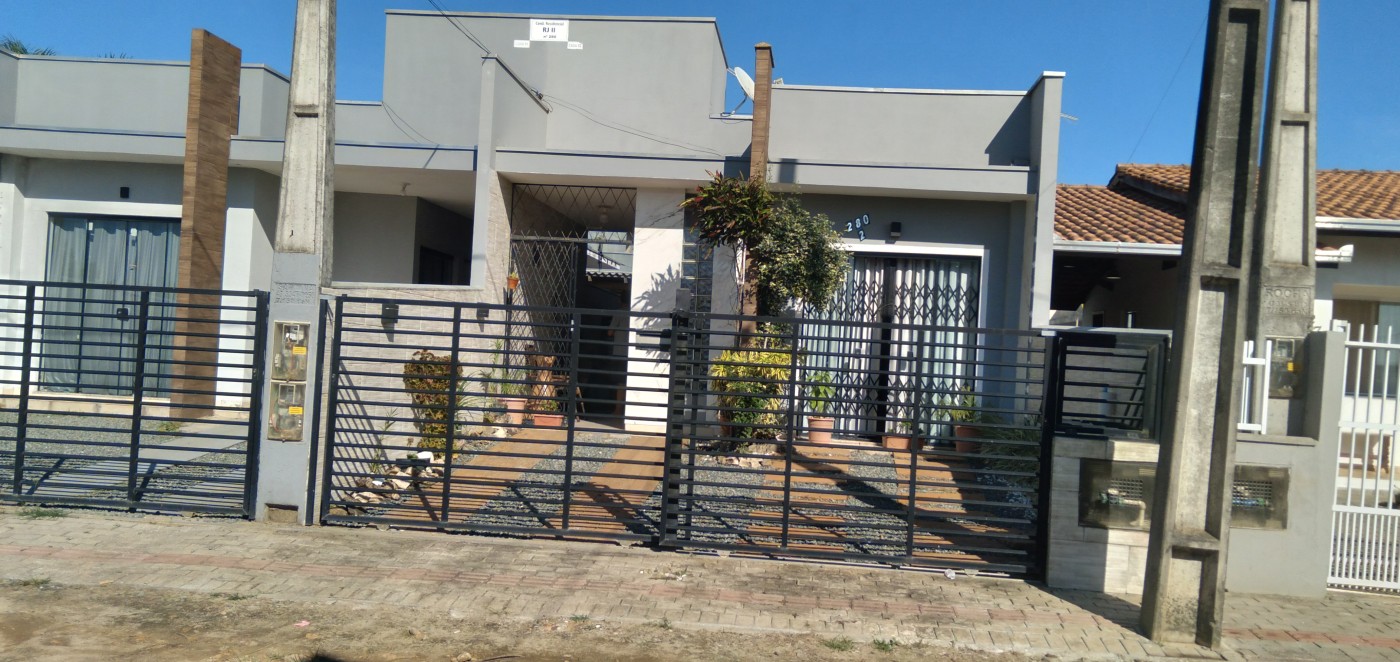 Casa à venda com 3 quartos, 150m² - Foto 2