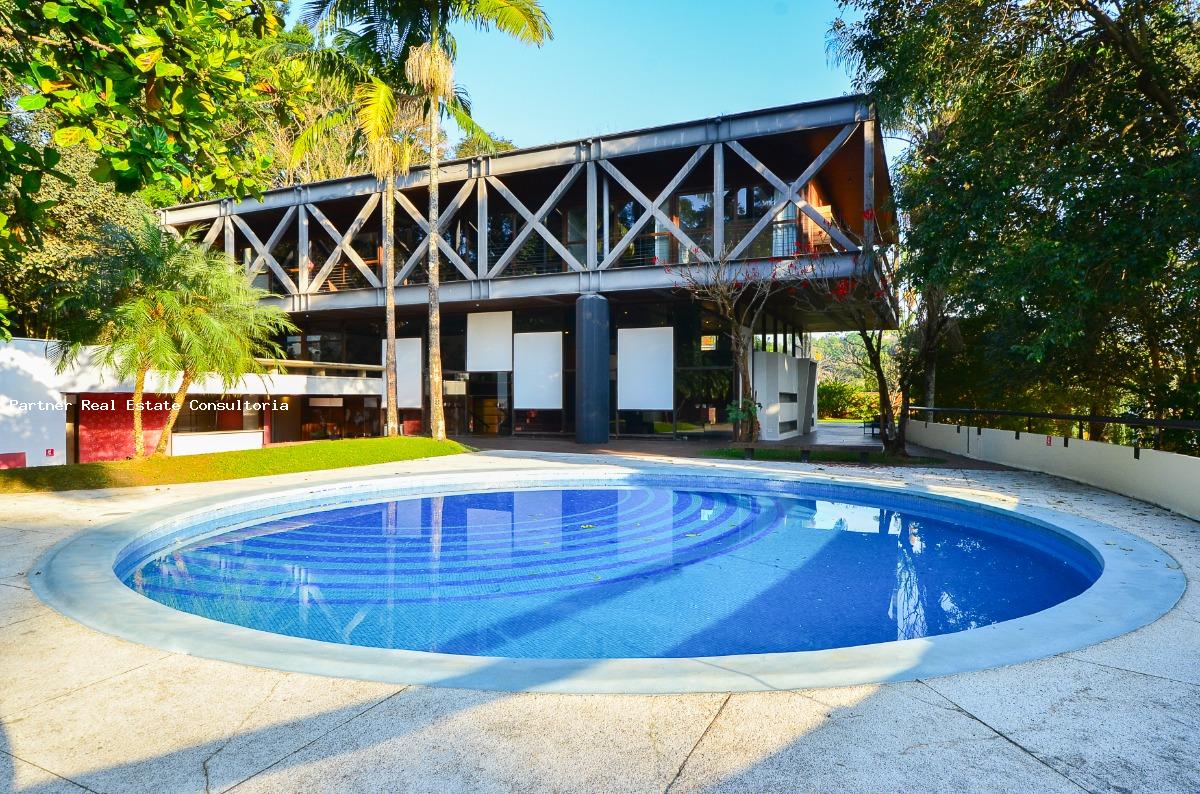 Casa à venda com 4 quartos, 2000m² - Foto 1