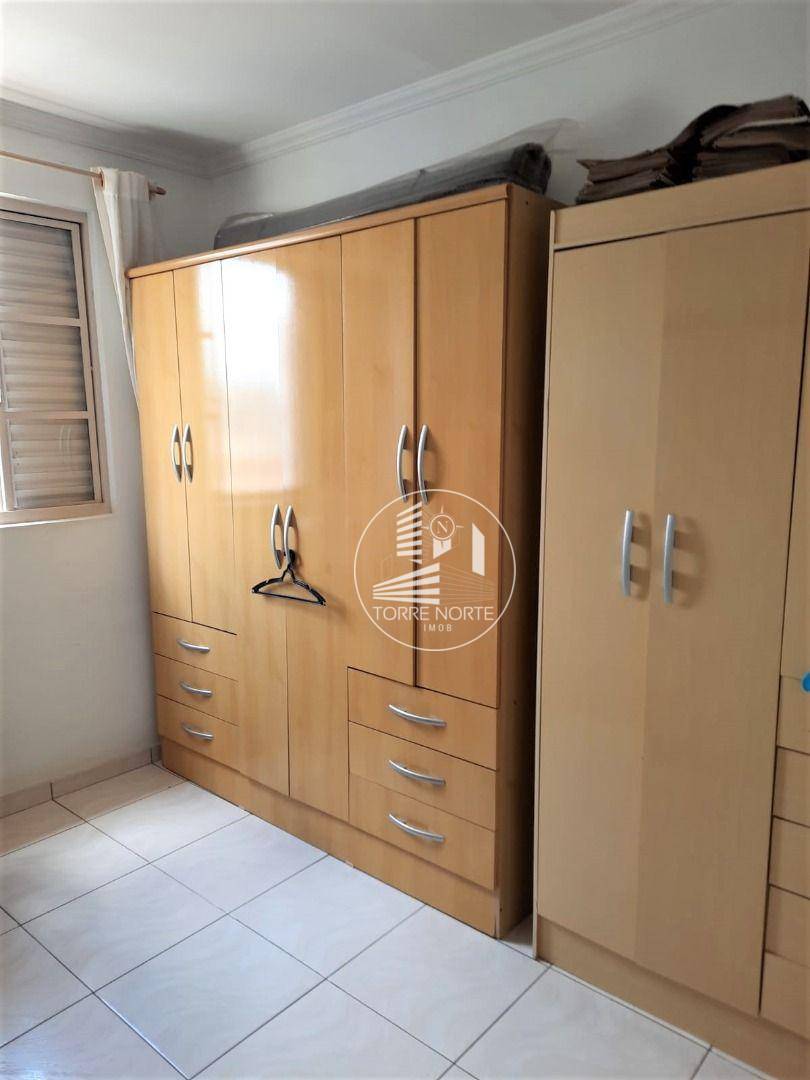 Apartamento à venda com 2 quartos, 70m² - Foto 7