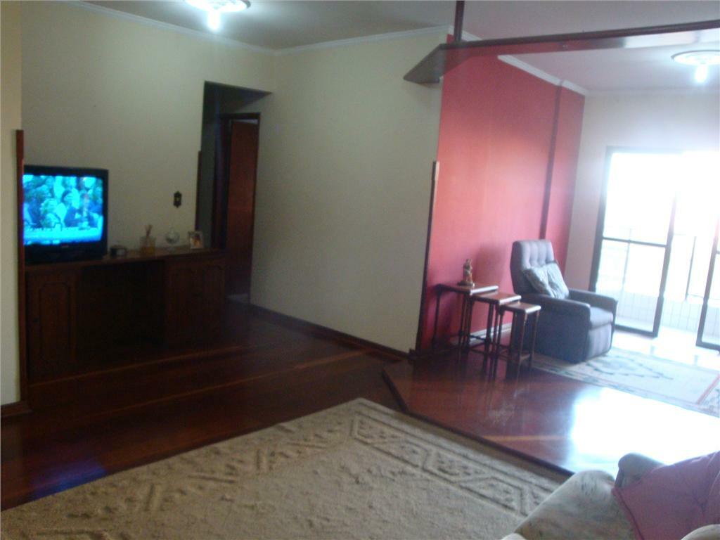 Apartamento à venda com 2 quartos, 130m² - Foto 2