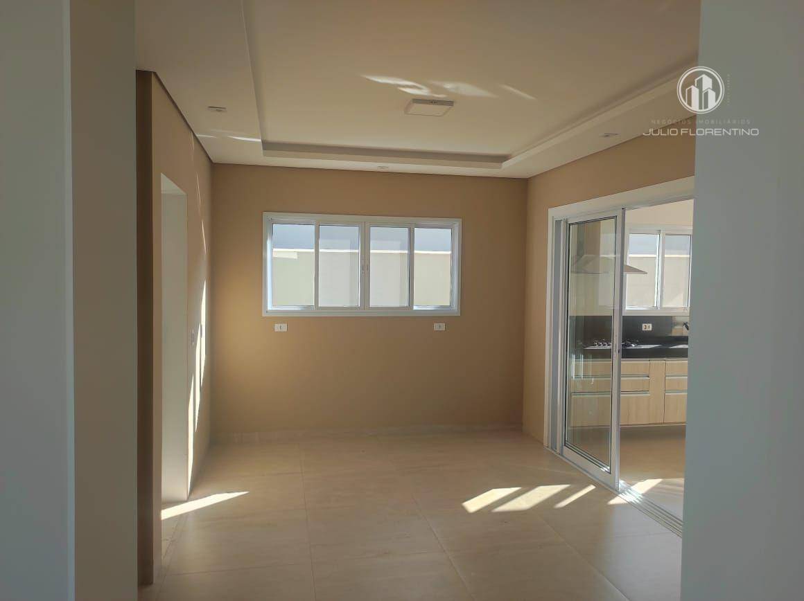 Casa para alugar com 3 quartos, 200m² - Foto 5