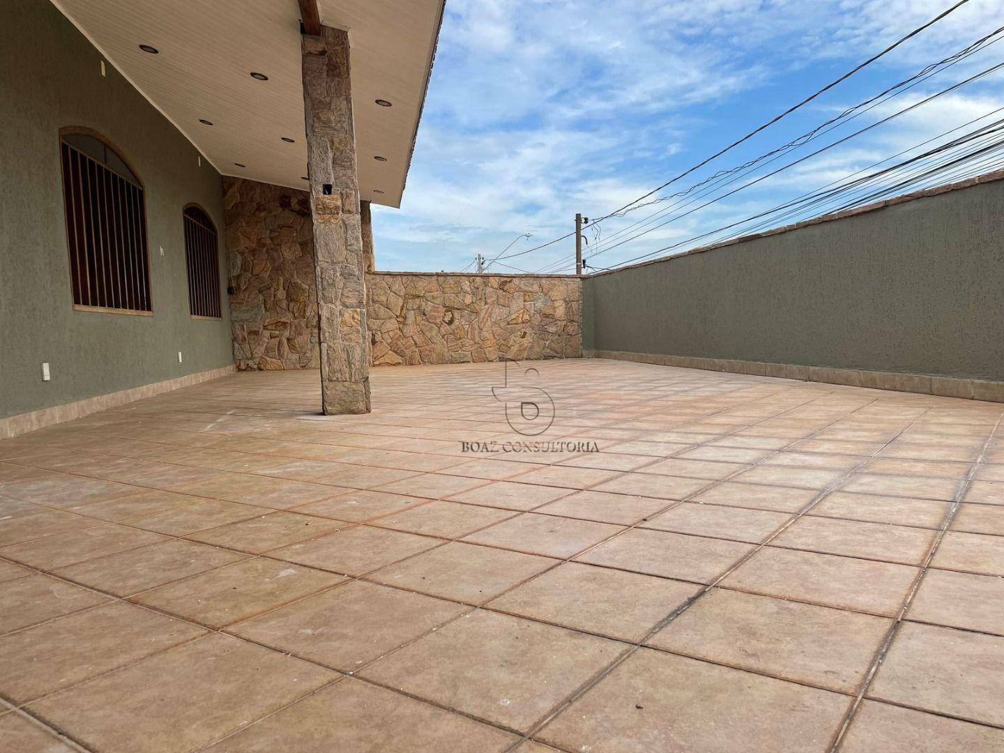 Casa à venda e aluguel com 3 quartos, 375m² - Foto 7