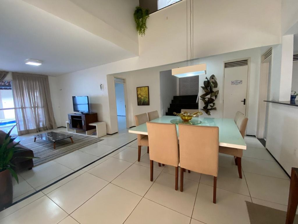 Casa para alugar com 4 quartos, 396m² - Foto 14