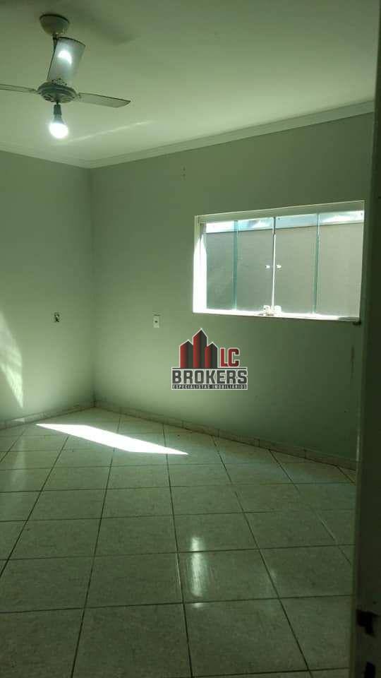 Sobrado à venda com 3 quartos, 210m² - Foto 3