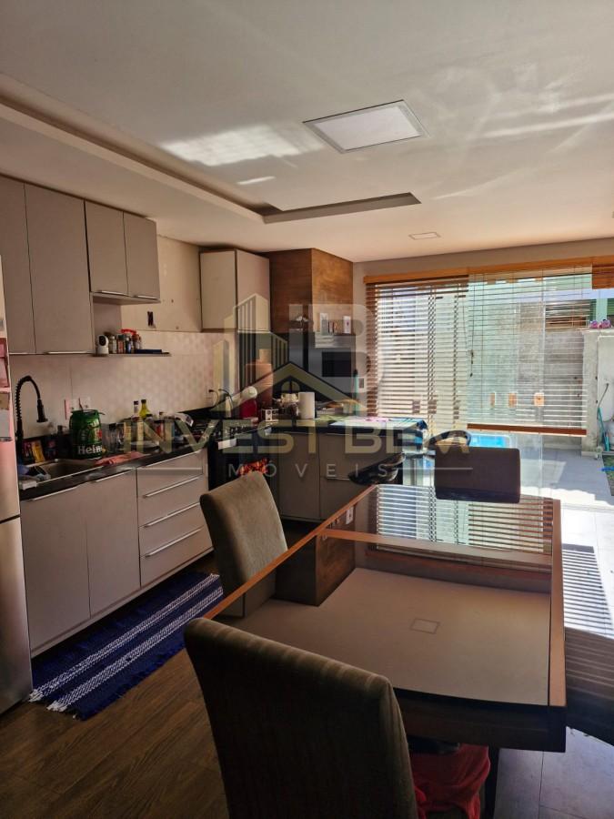 Casa à venda com 3 quartos, 190m² - Foto 3