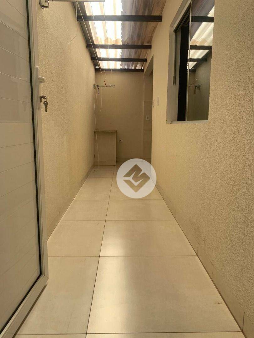 Casa para alugar com 3 quartos, 180m² - Foto 22