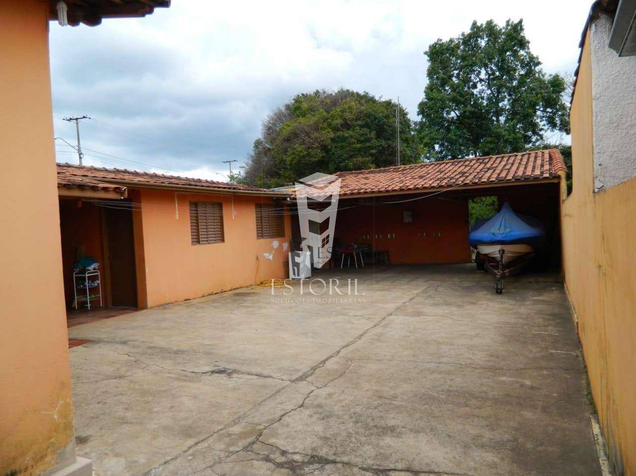 Casa à venda com 3 quartos, 800M2 - Foto 2