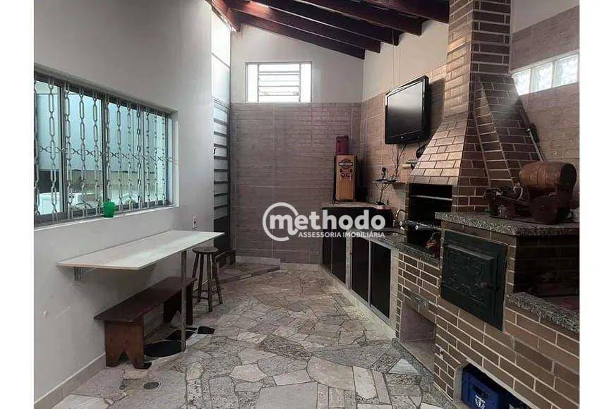 Casa à venda com 3 quartos, 272m² - Foto 21