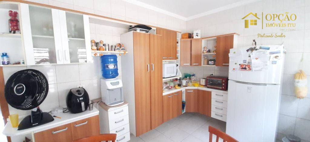 Casa à venda e aluguel com 3 quartos, 208m² - Foto 6