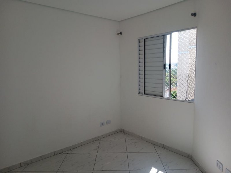 Apartamento à venda com 2 quartos, 35m² - Foto 9