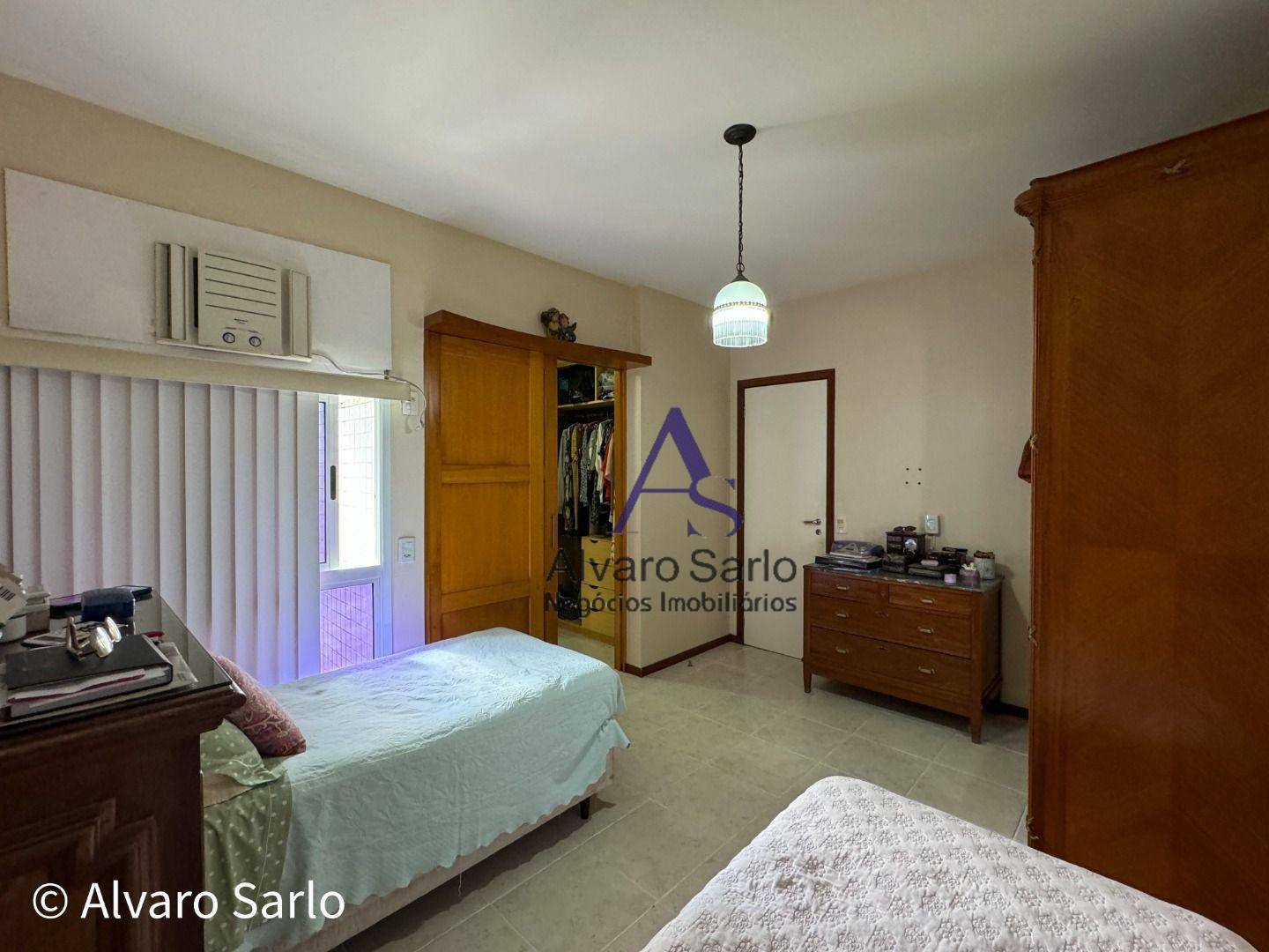 Apartamento à venda com 4 quartos, 180m² - Foto 17