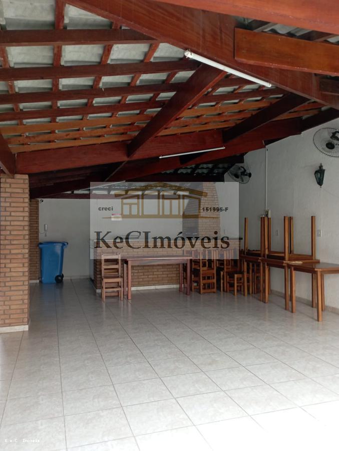 Apartamento à venda com 2 quartos, 72m² - Foto 23