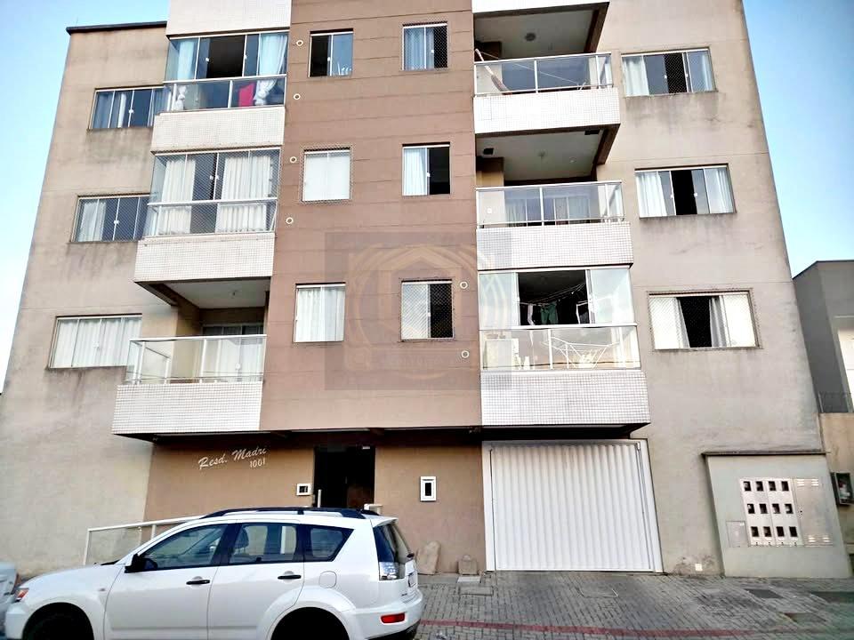 Apartamento à venda com 2 quartos, 83m² - Foto 3