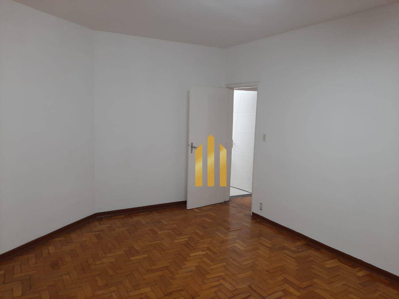 Sobrado para alugar com 6 quartos, 250m² - Foto 23