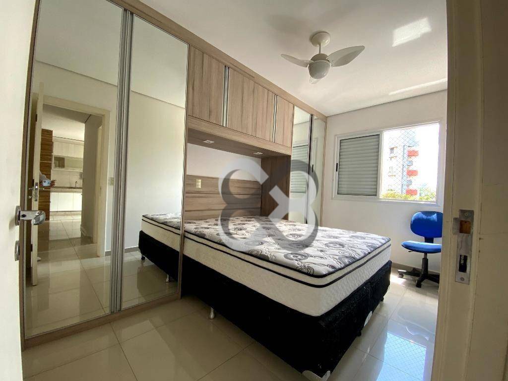 Apartamento à venda com 2 quartos, 56m² - Foto 11