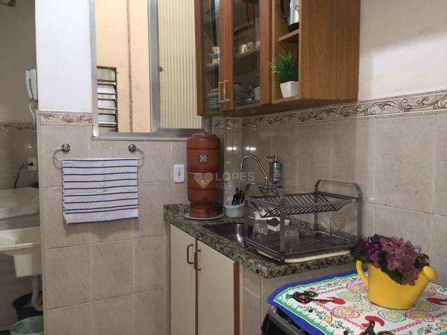 Apartamento à venda com 1 quarto, 40m² - Foto 8