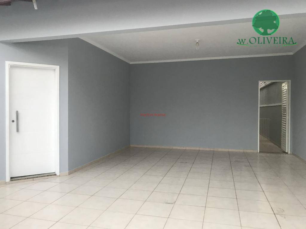 Casa à venda com 3 quartos, 144m² - Foto 3