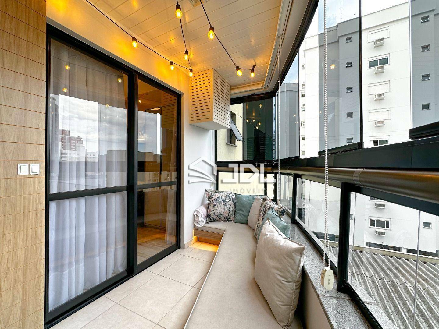 Apartamento à venda com 3 quartos, 163m² - Foto 6