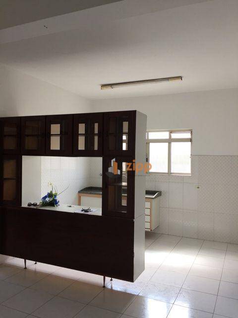 Apartamento para alugar com 2 quartos, 45m² - Foto 1