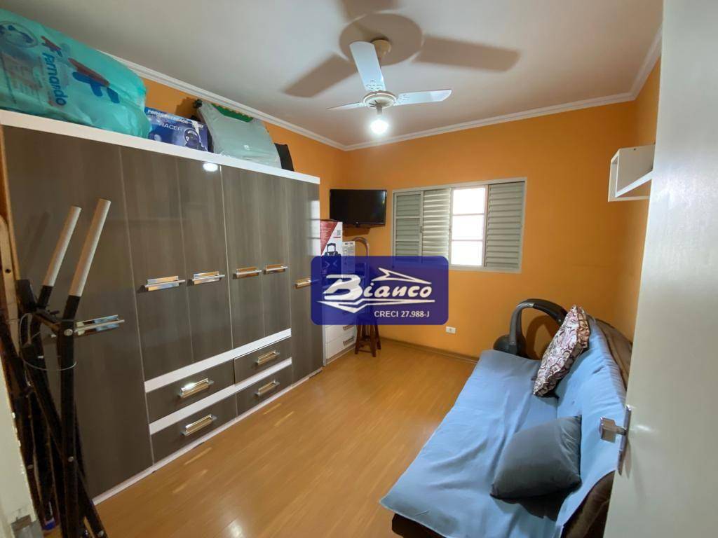 Sobrado à venda e aluguel com 3 quartos, 294m² - Foto 10