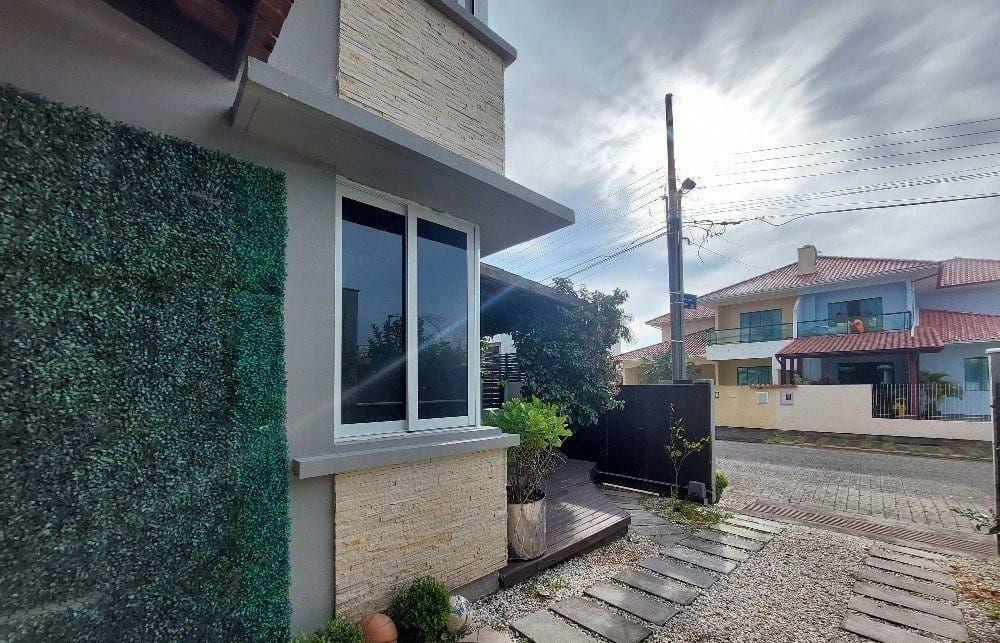 Casa à venda com 3 quartos, 130m² - Foto 3