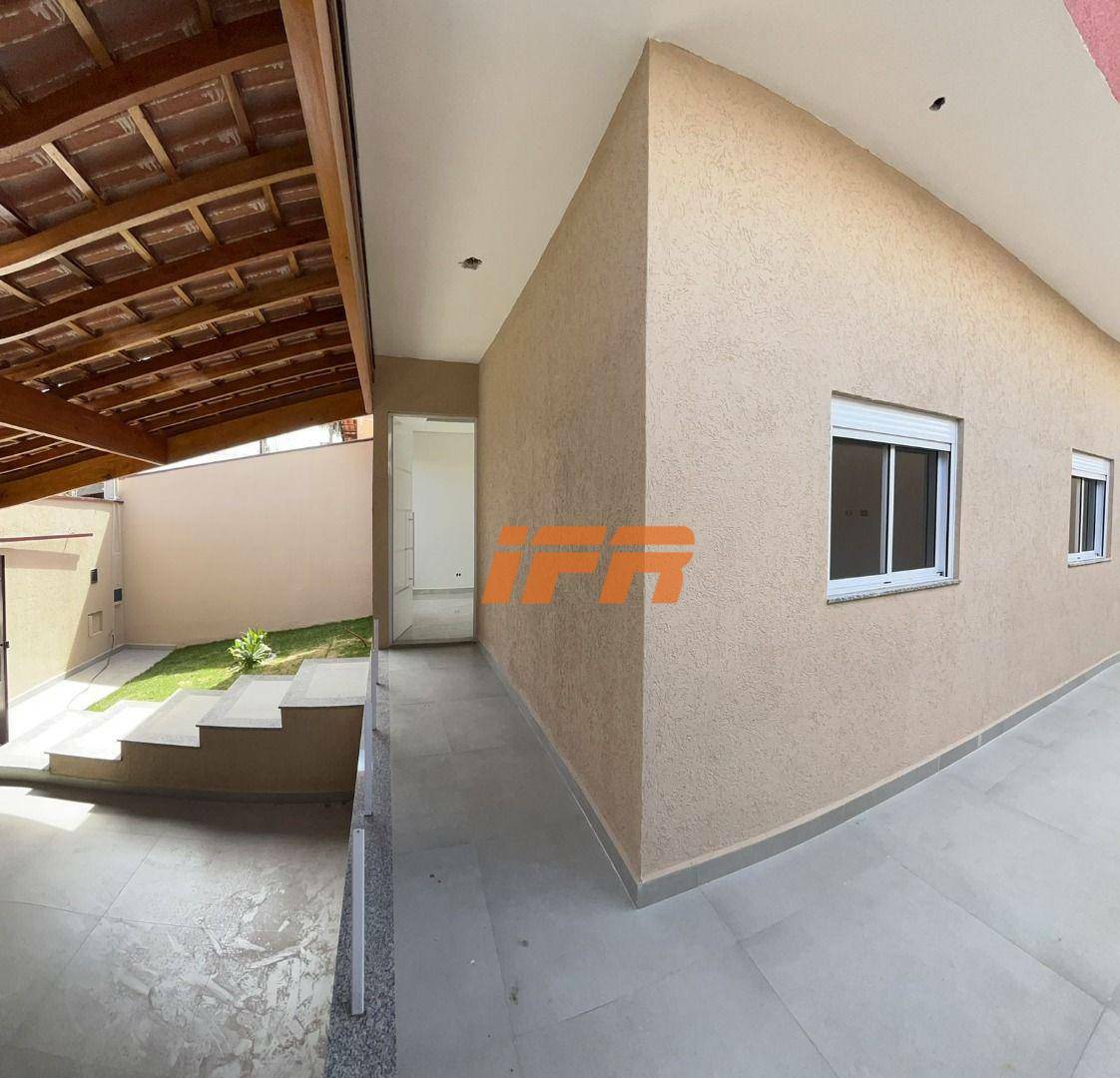 Casa à venda com 3 quartos, 150m² - Foto 25